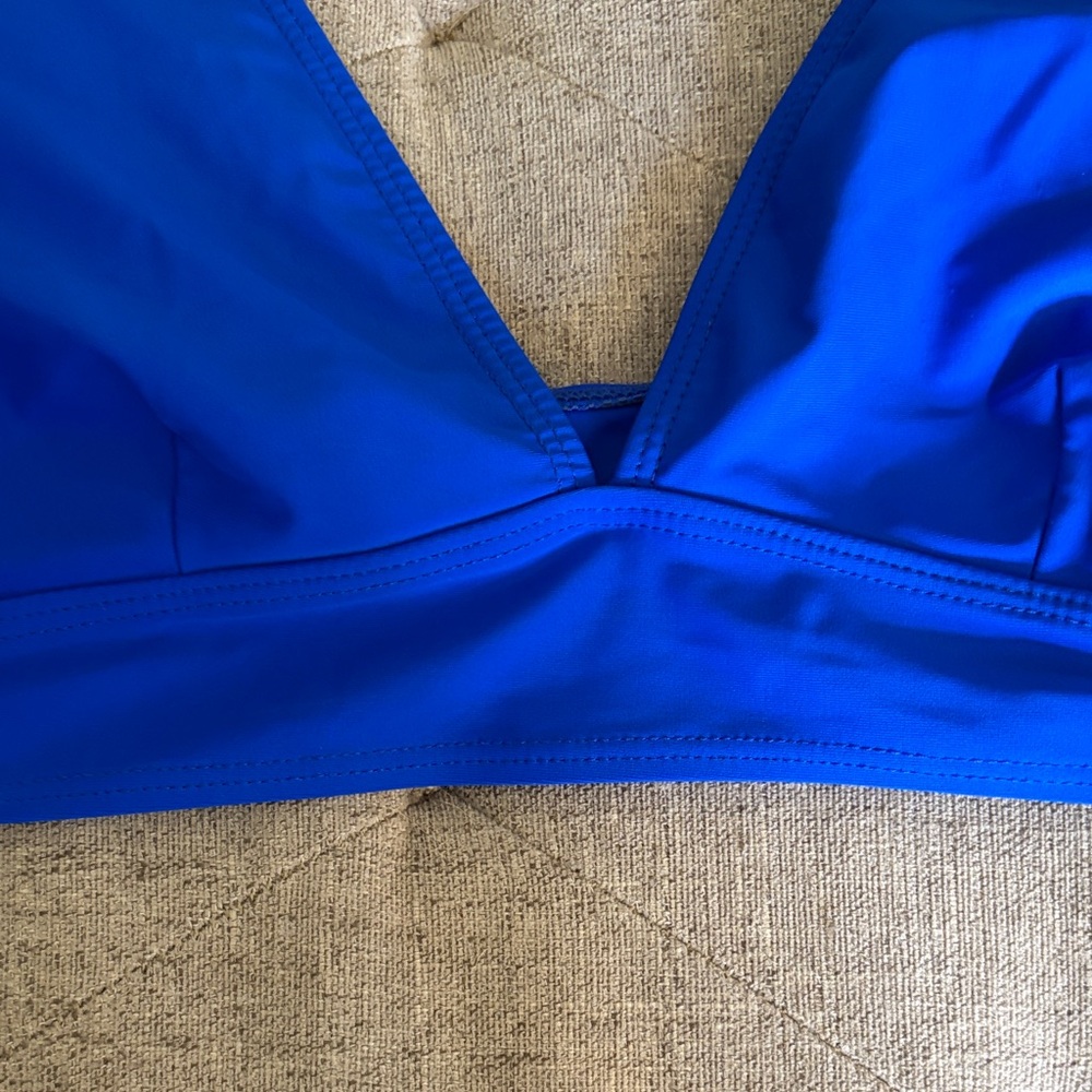 Royal Blue Ruffle Sleeve V-Neck Bikini Top - Picture 5 of 9